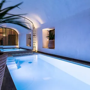 Hotel Laz' Urbain, Parijs